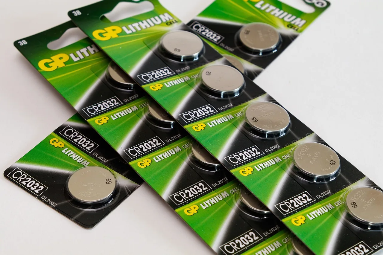 battery, lithium battery, charge, source, energy, volt, current, power, technology, voltage, electricity, electronics, ecology, battery, battery, battery, battery, battery, lithium battery, lithium battery, lithium battery, lithium battery, lithium battery. Batteries and charging: the basics explained