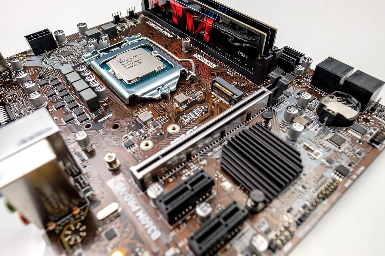 cpu, processor, chip, motherboard, circuit board, pc, computer, hardware, electronics, technology, smd, intel, core, i5, cpu, motherboard, motherboard, motherboard, motherboard, motherboard. Laptop basics: processors, storage, ports, and what actually matters