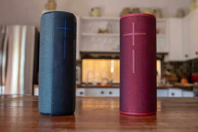 speakers, bluetooth, tech, speaker, music, sound, technology, electronic, wireless, audio, black, portable, blue, red, brown tech, speakers, bluetooth, speaker, speaker, speaker, s